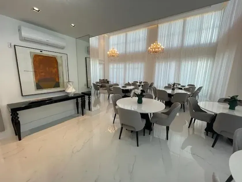 Apartamento com 3 suítes, 2 vagas de garagem, no Centro de Balneário Camboriú — foto 23