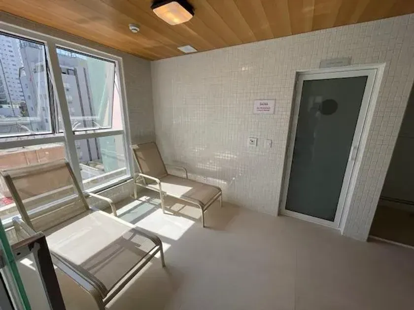Apartamento com 3 suítes, 2 vagas de garagem, no Centro de Balneário Camboriú — foto 28