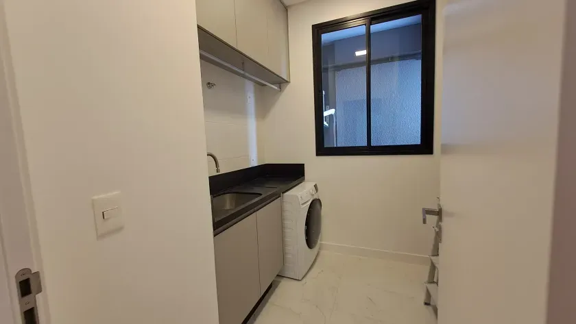 Cobertura duplex com 4 suítes, 3 vagas de garagem no Centro de Balneário Camboriú — foto 11