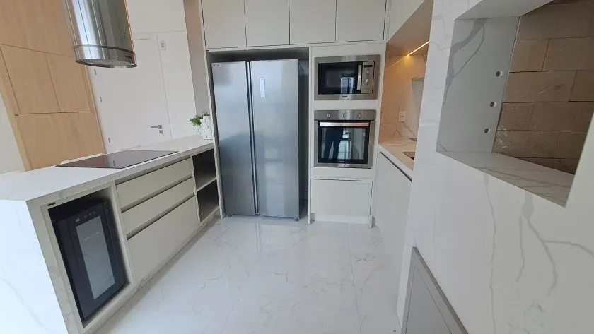 Cobertura duplex com 4 suítes, 3 vagas de garagem no Centro de Balneário Camboriú — foto 29