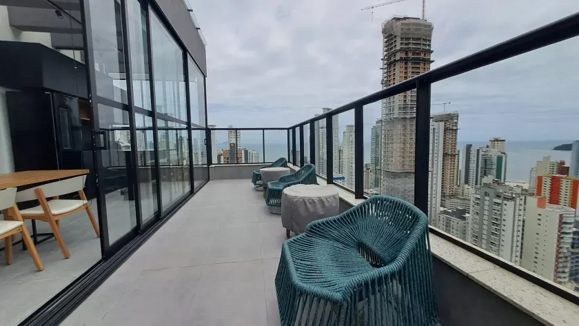 Cobertura duplex com 4 suítes, 3 vagas de garagem no Centro de Balneário Camboriú — foto 40