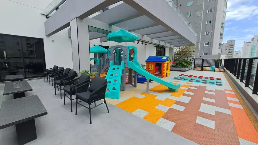 Cobertura duplex com 4 suítes, 3 vagas de garagem no Centro de Balneário Camboriú — foto 43
