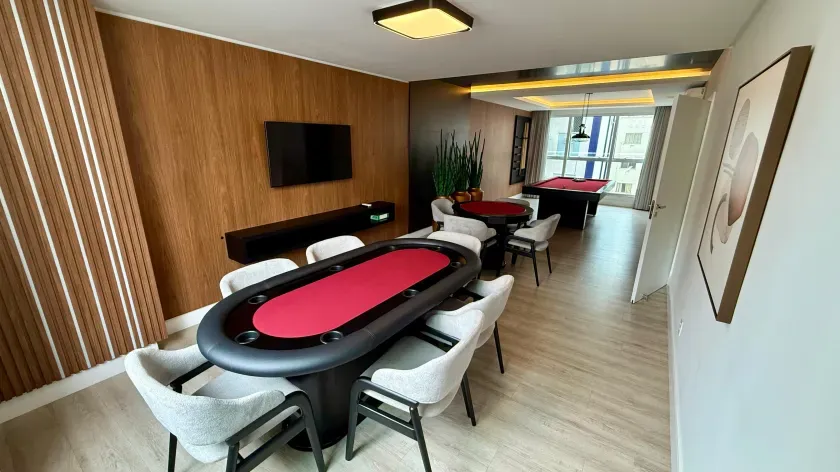 Apartamento novo com 4 suítes e 3 vagas de garagem em Balneário Camboriú — foto 10