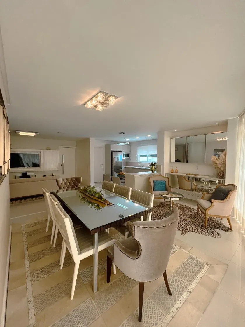 Apartamento de alto padrão com 3 suítes e 3 vagas de garagem em Balneário Camboriú — foto 14