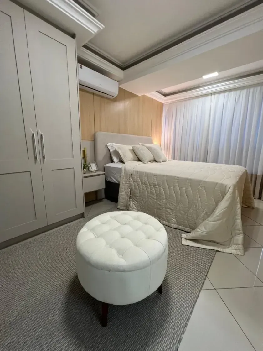 Apartamento frente mar com 2 dormitórios sendo 1 suíte e 2 vagas de garagem em Balneário Camboriú — foto 5
