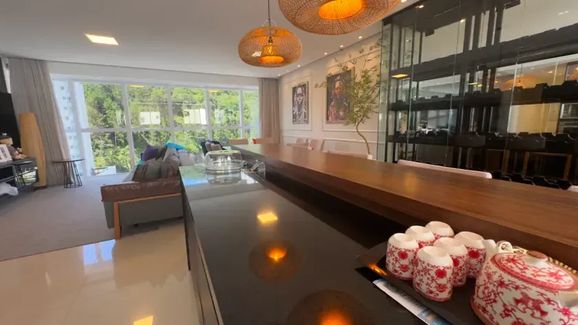 Apartamento no Cartier Residence com 4 suítes em Balneário Camboriú — foto 13