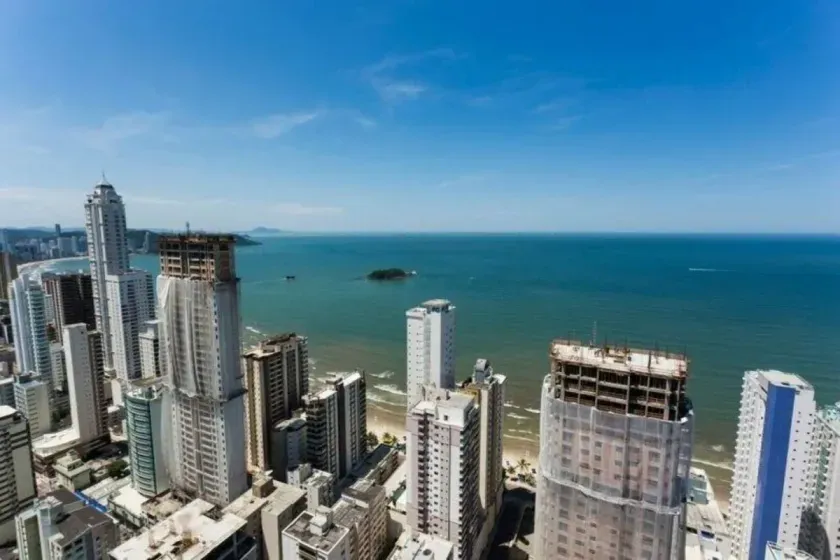 Apartamento no Lumiere Residence com 3 suítes em Balneário Camboriú — foto 24