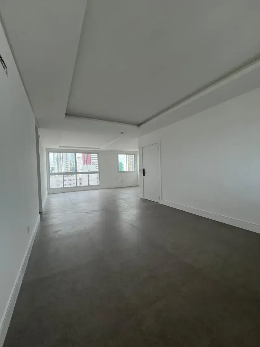 Apartamento no Villa Alba com 4 suítes em Balneário Camboriú — foto 15