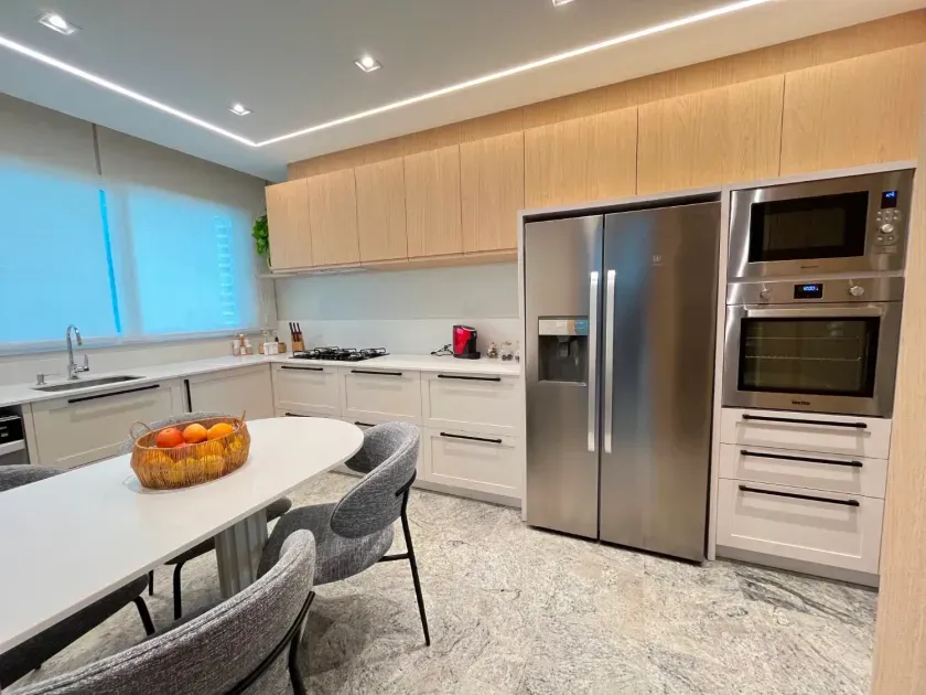Apartamento no Royal Palace com 3 suítes em Balneário Camboriú — foto 15