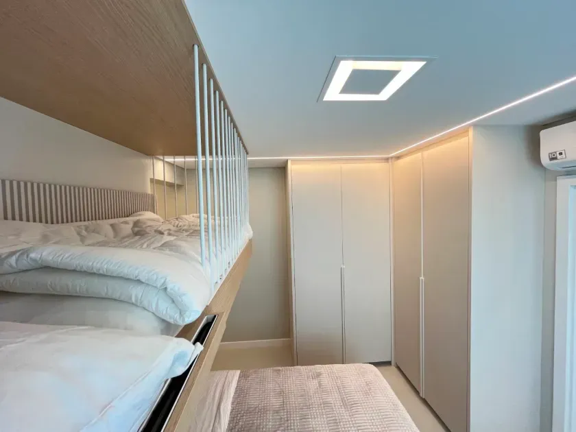 Apartamento no Royal Palace com 3 suítes em Balneário Camboriú — foto 18