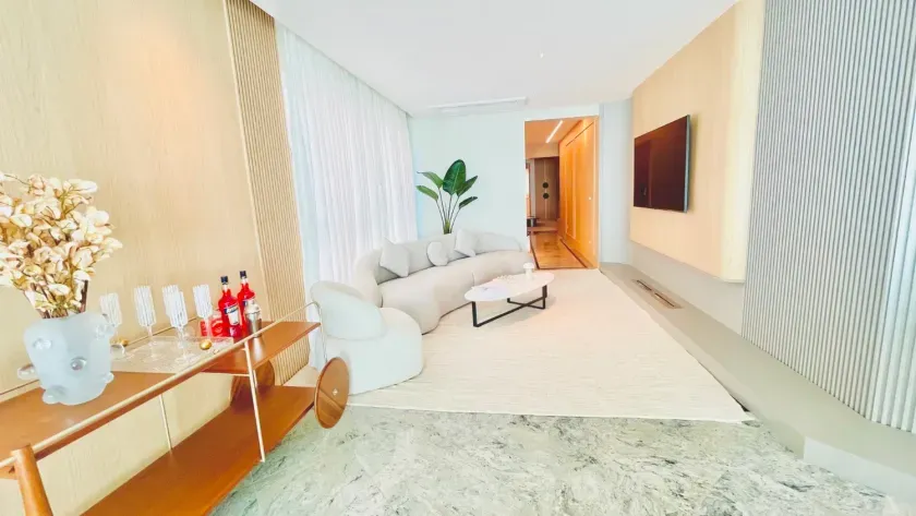 Apartamento no Royal Palace com 3 suítes em Balneário Camboriú — foto 36