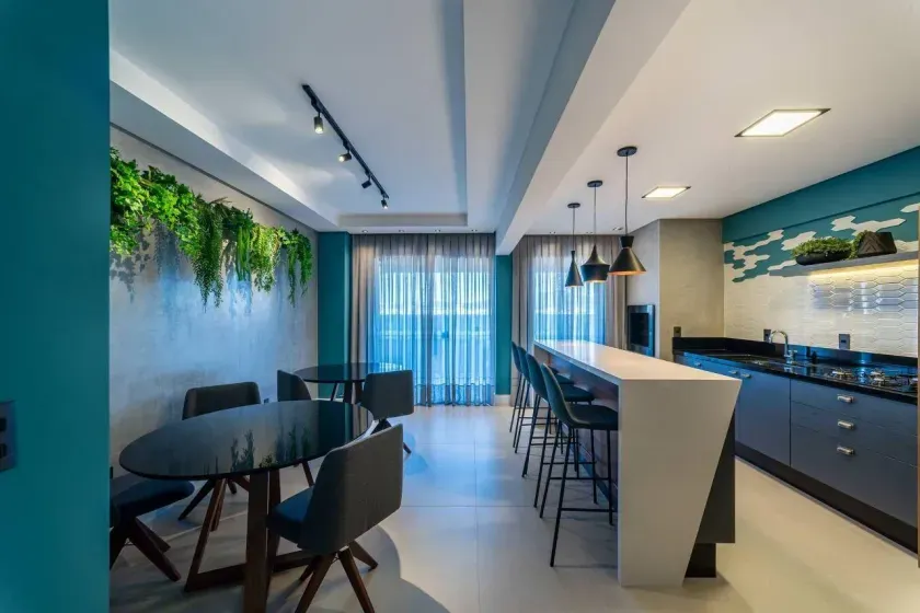 Apartamento semi mobiliado com 2 dormitórios sendo 1 suíte e 1 vaga no Centro de Balneário Camboriú — foto 29