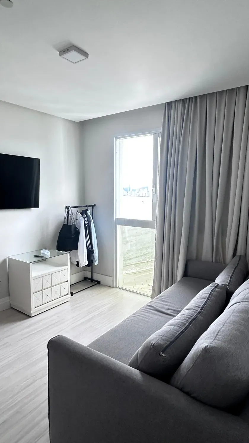 Apartamento mobiliado com 3 suítes e 4 vagas de garagem em Balneário Camboriú — foto 15