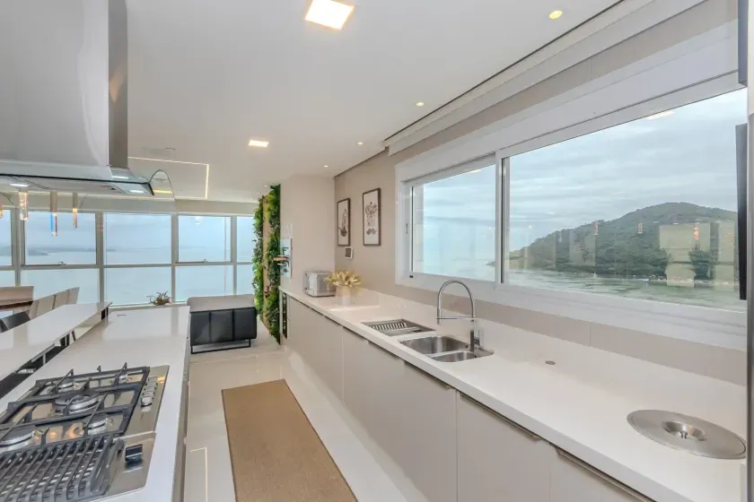 Apartamento no Edifício Epic Tower com 3 suítes em Balneário Camboriú — foto 16