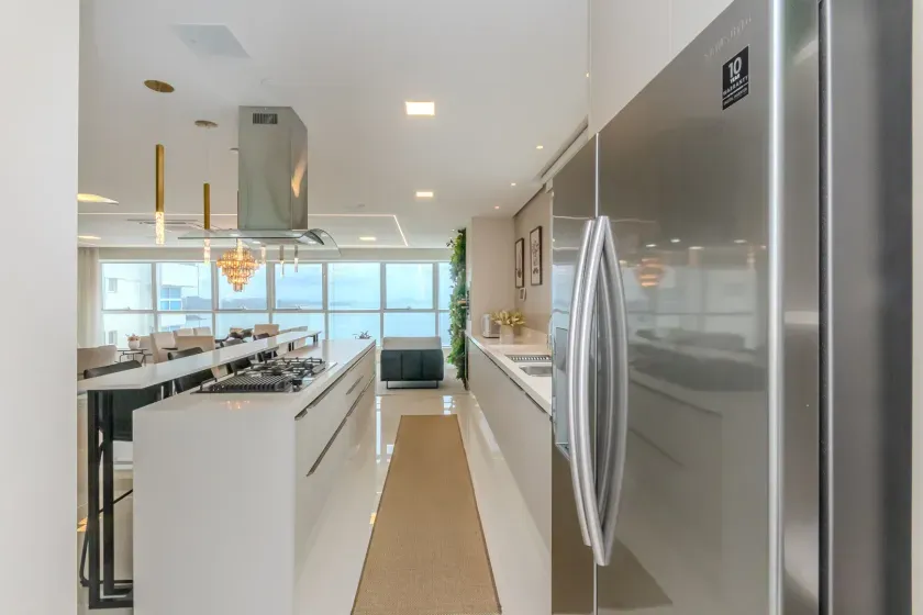 Apartamento no Edifício Epic Tower com 3 suítes em Balneário Camboriú — foto 17