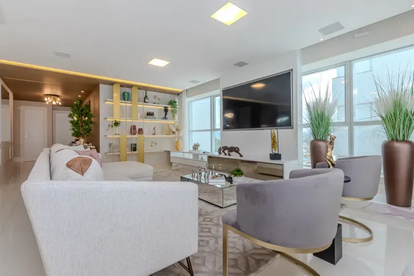 Apartamento no Edifício Epic Tower com 3 suítes em Balneário Camboriú — foto 27