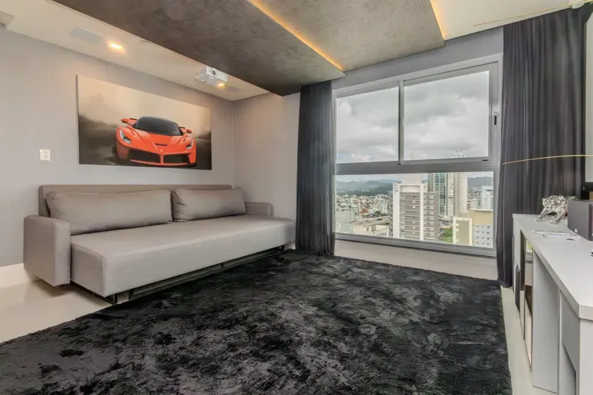 Apartamento no Edifício Epic Tower com 3 suítes em Balneário Camboriú — foto 32