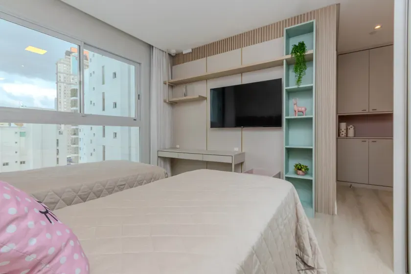 Apartamento no Edifício Epic Tower com 3 suítes em Balneário Camboriú — foto 35