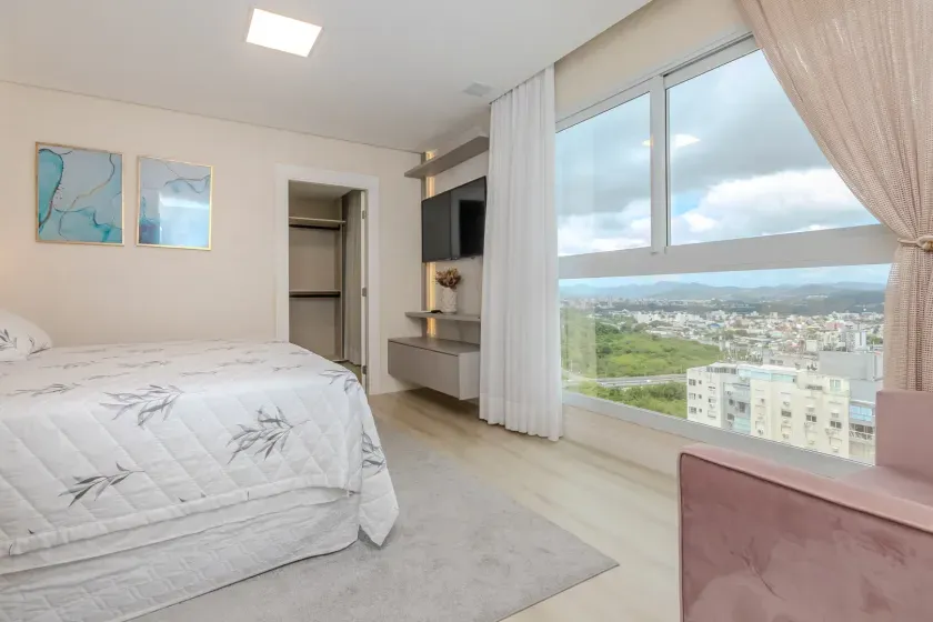 Apartamento no Edifício Epic Tower com 3 suítes em Balneário Camboriú — foto 52