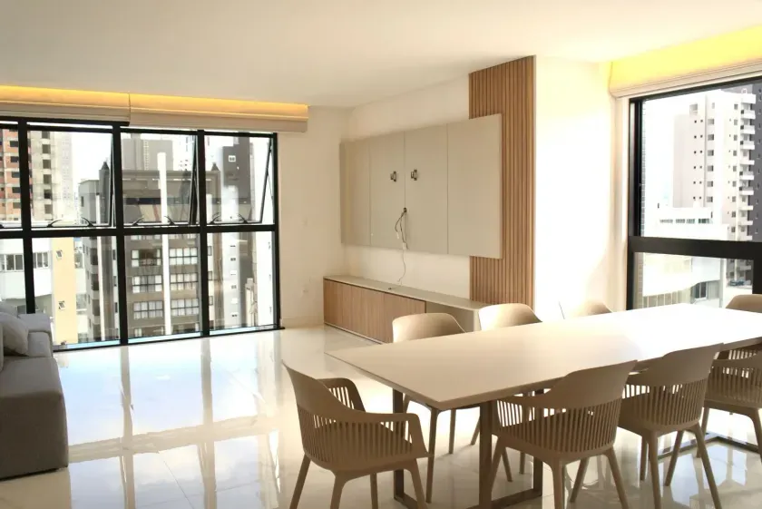 Cobertura duplex com 4 suítes e 4 vagas de garagem em Balneário Camboriú — foto 3