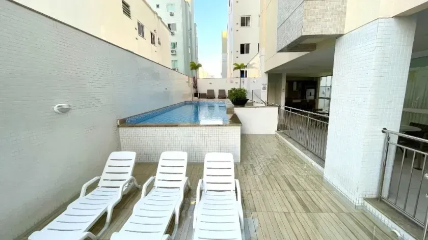 Apartamento mobiliado de alto padrão com 4 dormitórios e 3 vagas no Centro de Balneário Camboriú — foto 31