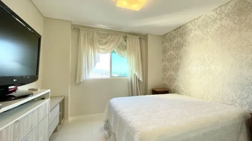 Apartamento mobiliado de alto padrão com 4 dormitórios e 3 vagas no Centro de Balneário Camboriú — foto 18