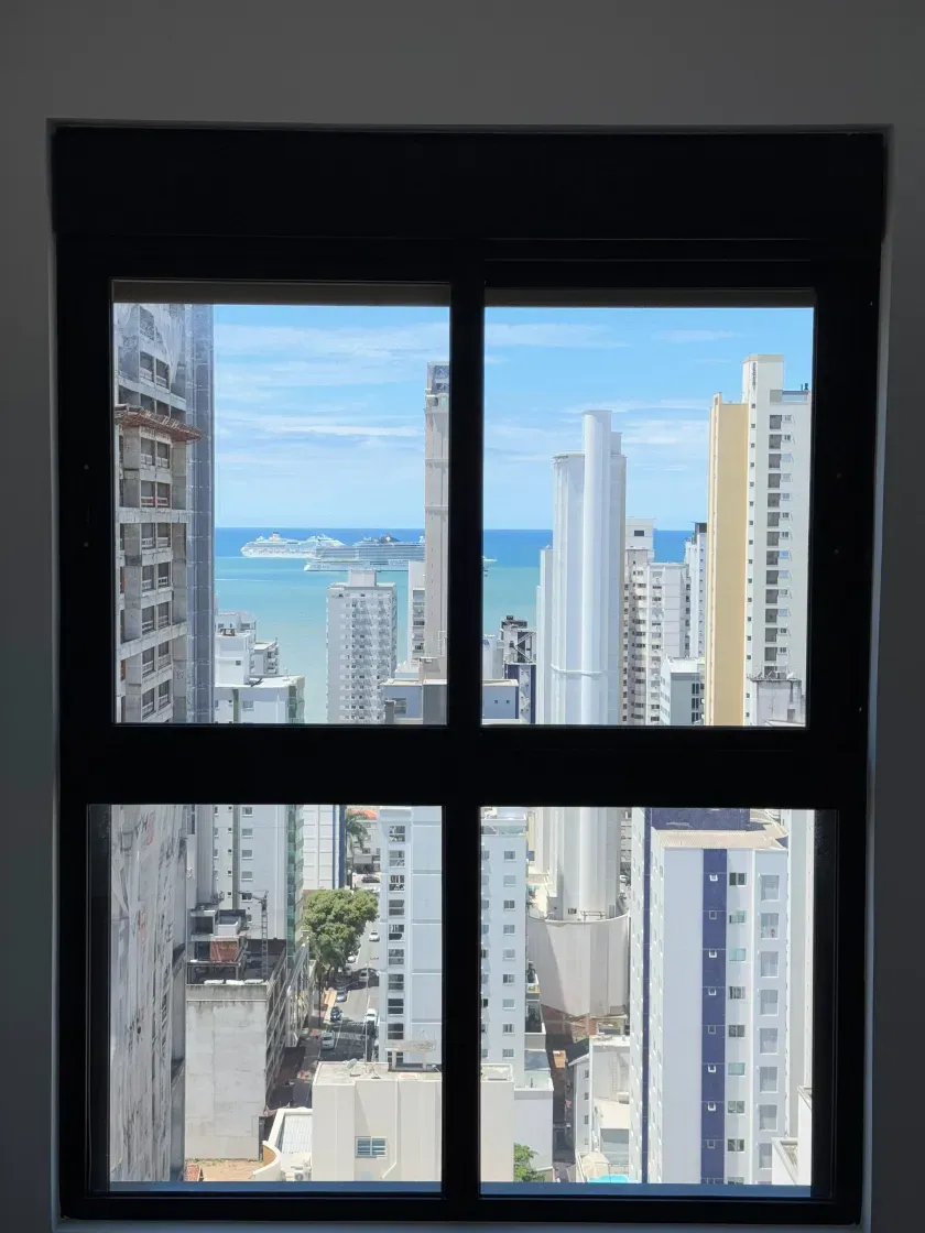 Apartamento com 4 suítes e 2 vagas de garagem em Balneário Camboriú — foto 4