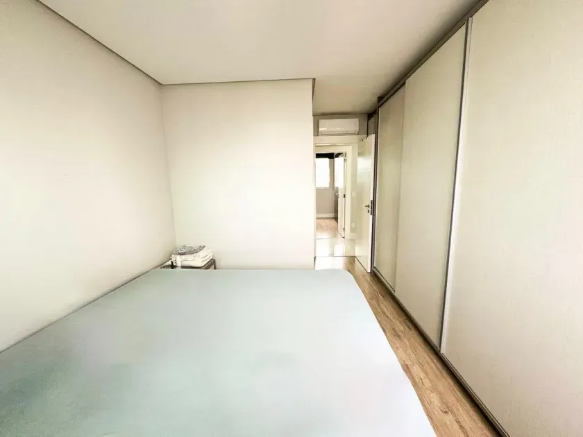 Apartamento mobiliado com 4 dormitórios sendo 2 suítes e 2 vagas de garagem em Balneário Camboriú — foto 15