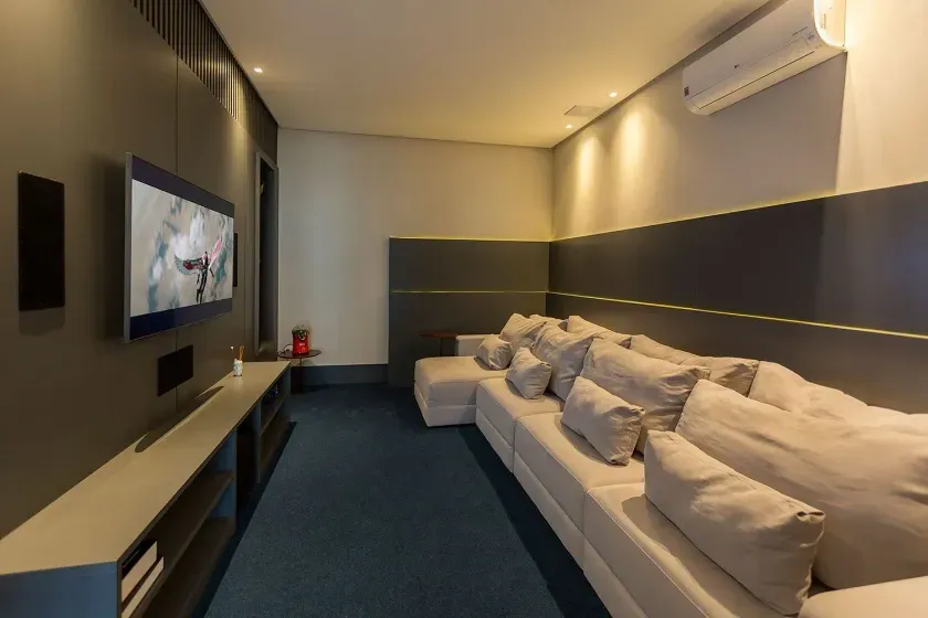 Apartamento mobiliado com 4 dormitórios sendo 2 suítes e 2 vagas de garagem em Balneário Camboriú — foto 32