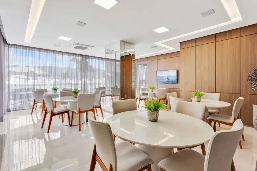 Apartamento mobiliado com 4 dormitórios sendo 2 suítes e 2 vagas de garagem em Balneário Camboriú — foto 34