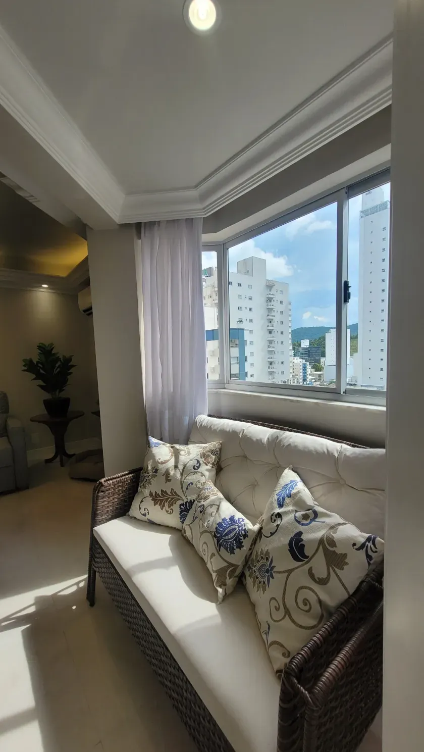 Aparamento mobiliado com 2 suítes e 1 vaga de garagem a 150m da praia Barra Norte — foto 4