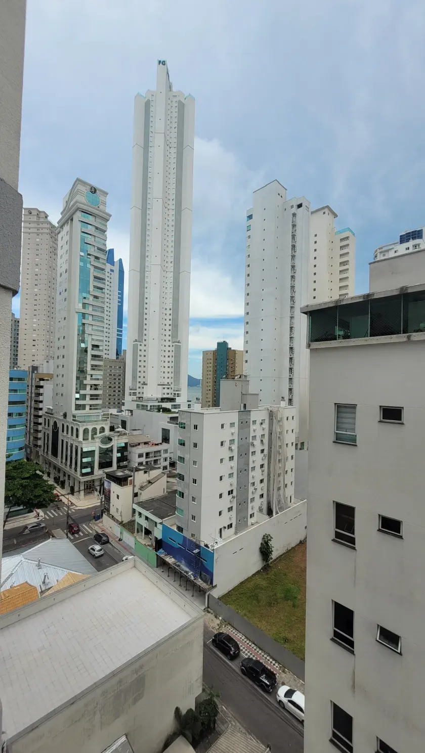 Aparamento mobiliado com 2 suítes e 1 vaga de garagem a 150m da praia Barra Norte — foto 8