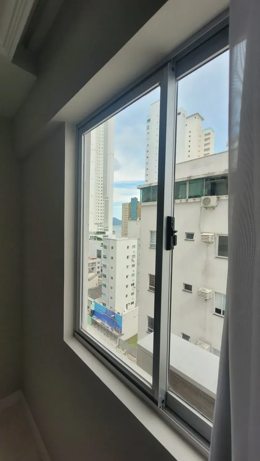 Aparamento mobiliado com 2 suítes e 1 vaga de garagem a 150m da praia Barra Norte — foto 9