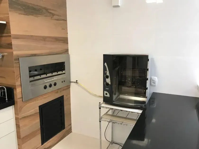 Apartamento diferenciado com 3 suítes e 2 vagas de garagem em Balneário Camboriú — foto 8