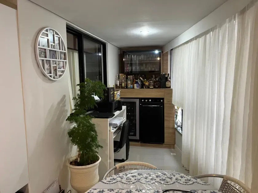 Apartamento diferenciado com 3 suítes e 2 vagas de garagem em Balneário Camboriú — foto 17