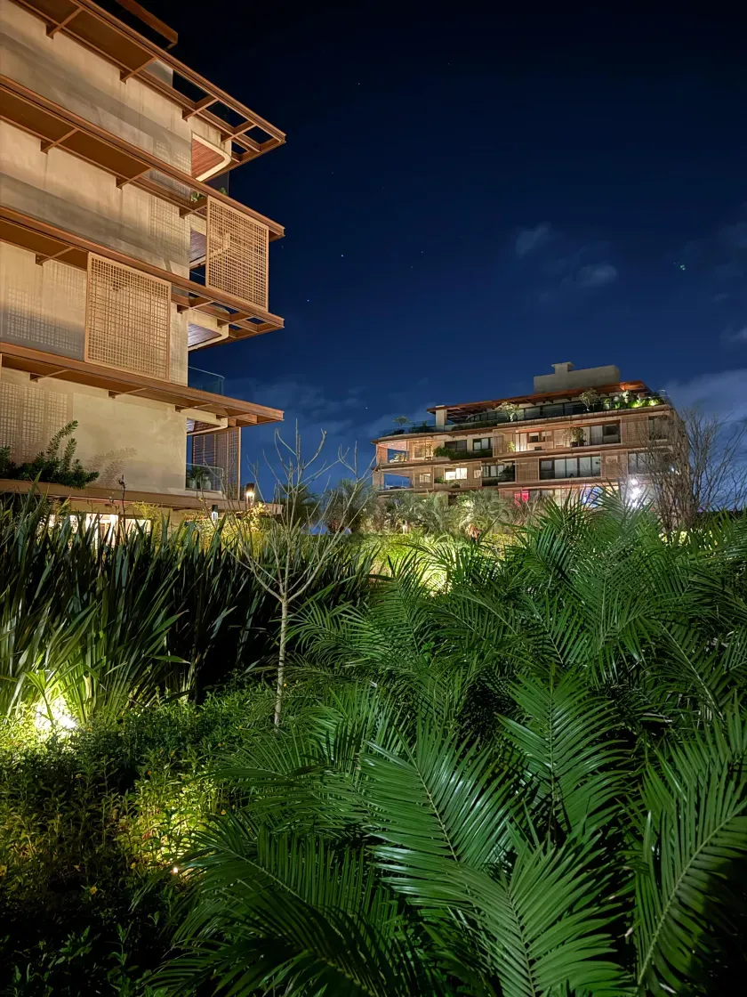 Apartamento na planta com 4 suítes e 4 vagas de garagem na Praia Brava em Itajaí — foto 7