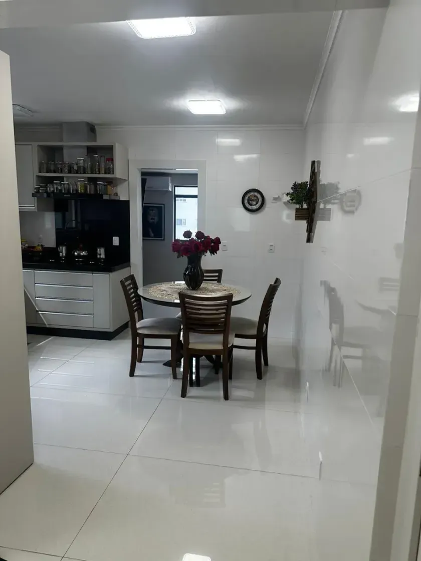 Apartamento no Ed Sunshine com 3 suítes em Balneário Camboriú — foto 11