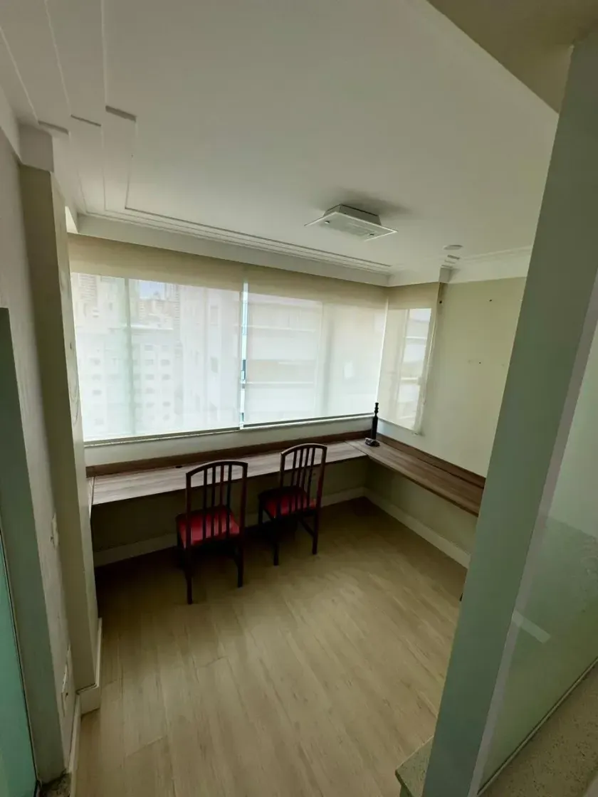 Apartamento Duplex com 3 suítes no Centro de Balneário Camboriú — foto 9