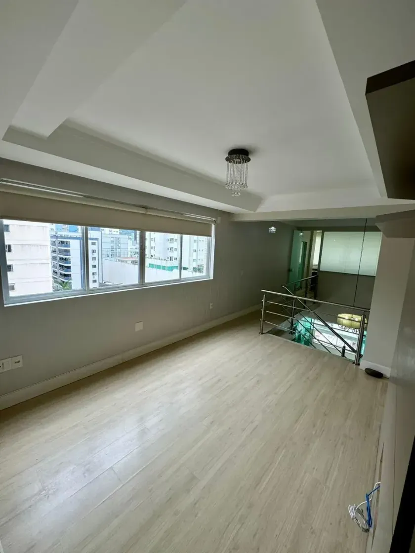 Apartamento Duplex com 3 suítes no Centro de Balneário Camboriú — foto 7