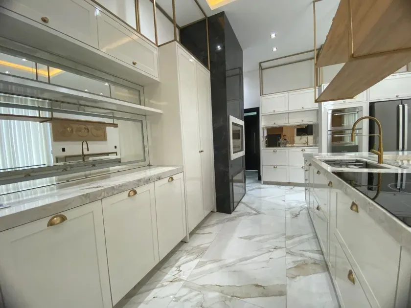 Casa triplex no Condomínio Caledônia com 3 suítes em Camboriú — foto 6