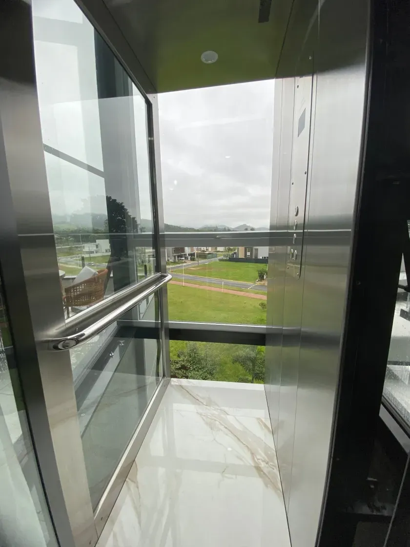Casa triplex no Condomínio Caledônia com 3 suítes em Camboriú — foto 22