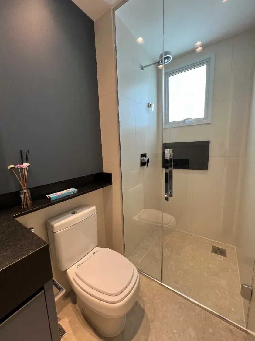 Apartamento mobiliado com 3 suítes 2 Vagas de garagem e vista mar em Balneário Camboriú — foto 5