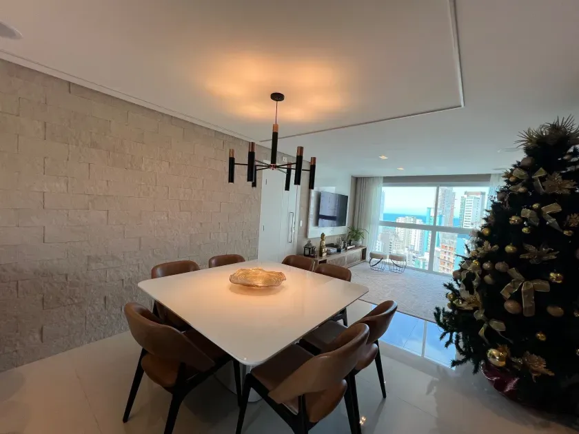 Apartamento mobiliado com 3 suítes 2 Vagas de garagem e vista mar em Balneário Camboriú — foto 10