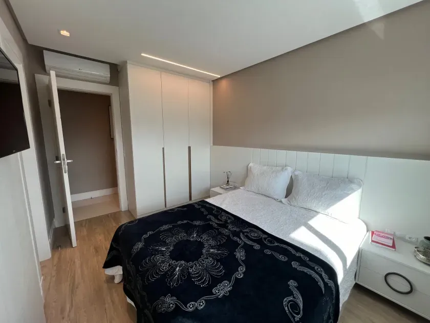 Apartamento mobiliado com 3 suítes 2 Vagas de garagem e vista mar em Balneário Camboriú — foto 17