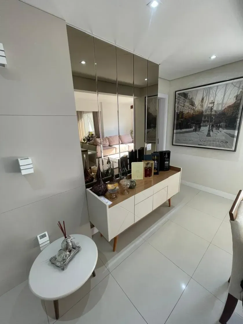 Apartamento mobiliado com 3 suítes sendo 1 master e 3 vagas de garagem em Balneário Camboriú — foto 9
