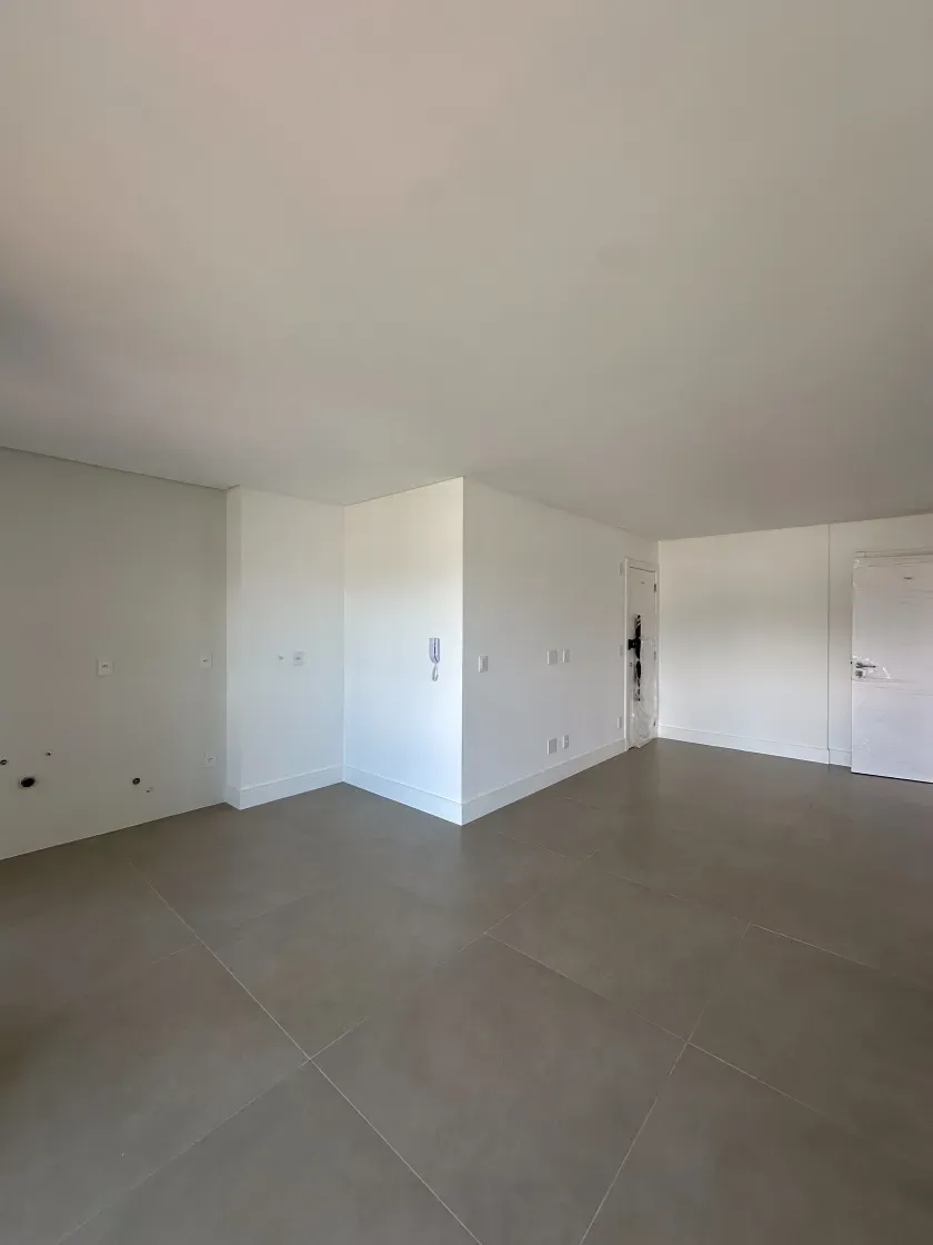 Apartamento no Ed Brava Unique na Praia Brava em Itajai — foto 2