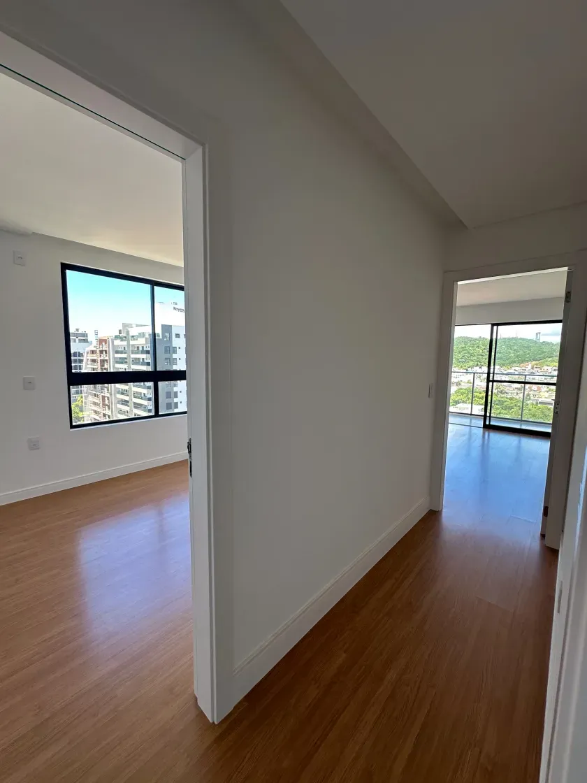 Apartamento no Ed Brava Unique na Praia Brava em Itajai — foto 3