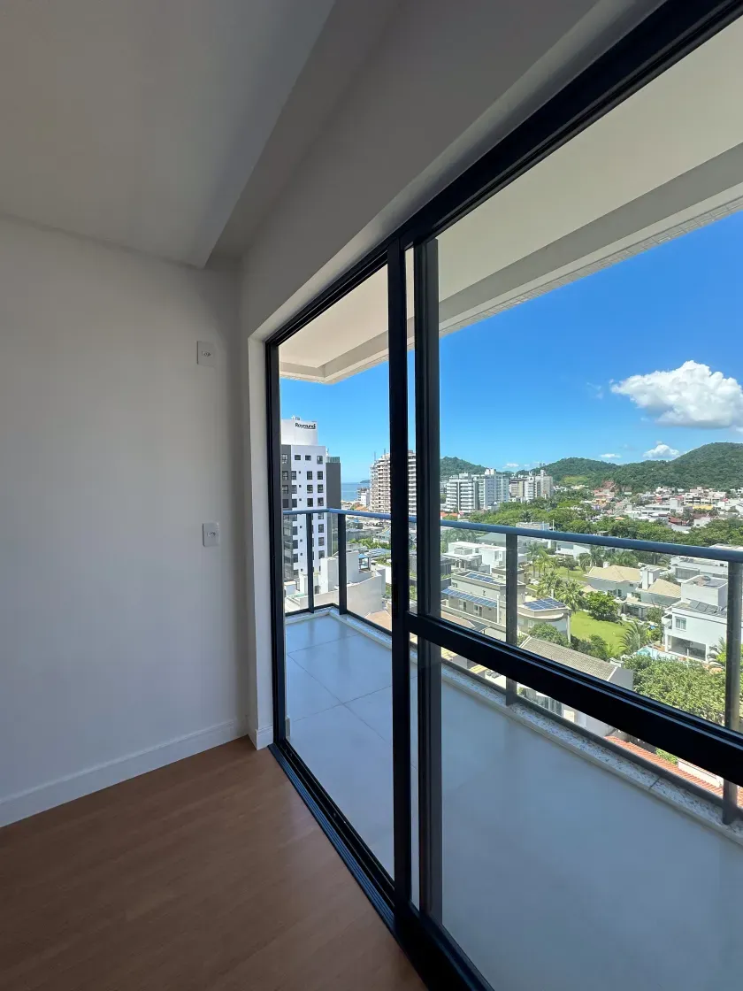Apartamento no Ed Brava Unique na Praia Brava em Itajai — foto 5