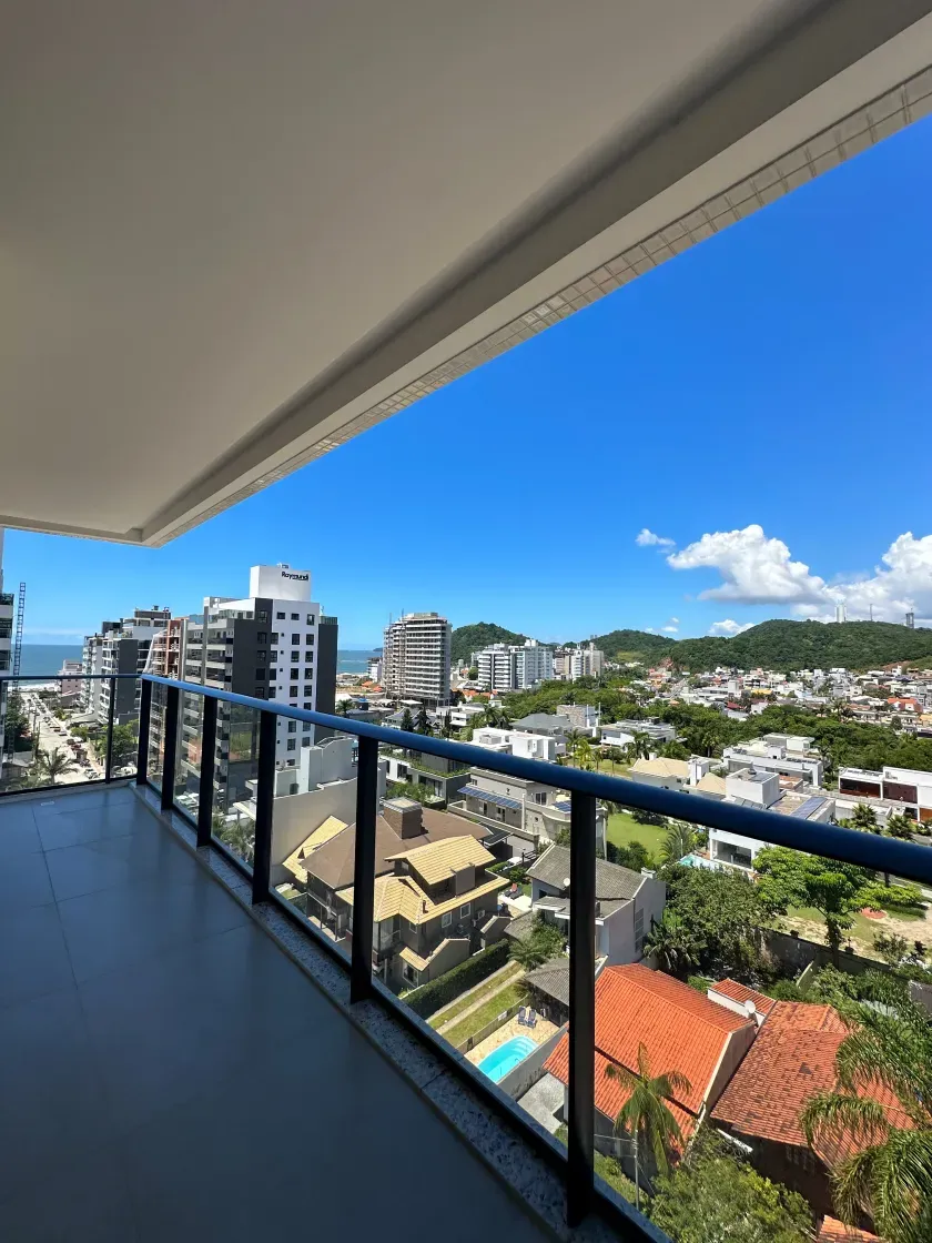 Apartamento no Ed Brava Unique na Praia Brava em Itajai — foto 9