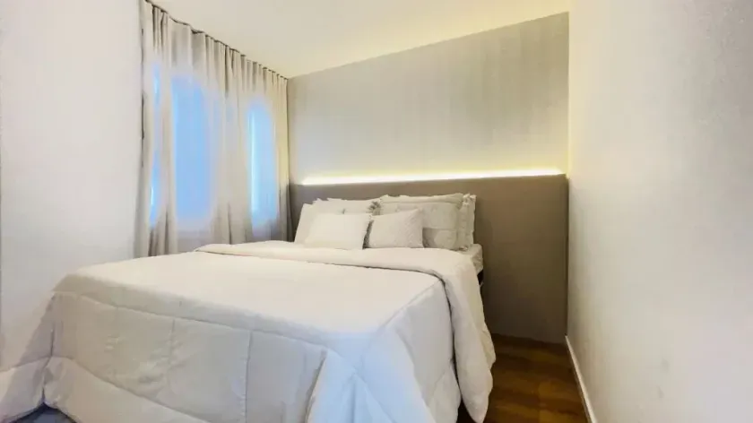 Apartamento mobiliado com 1 dormitório e 1 vaga de garagem no Centro de Balneário Camboriú — foto 9
